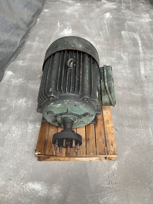 Silnik elektryczny 40 kW, 975 obr