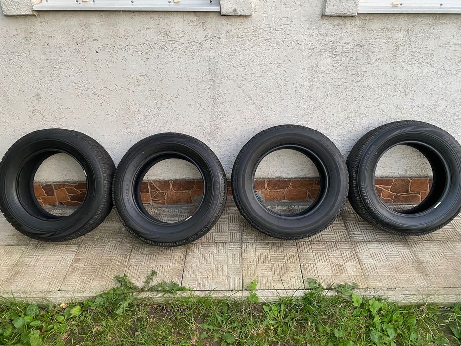 Шини Bridgestone r15 зима
