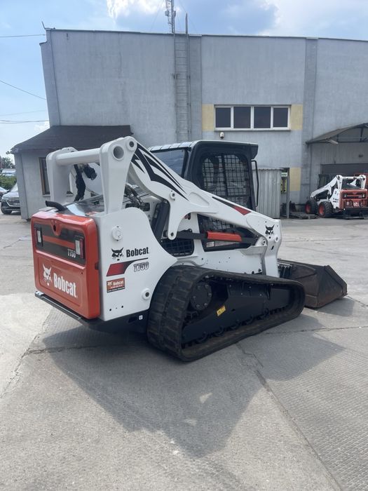 Мінінавантажувач Bobcat T750 2012 рік