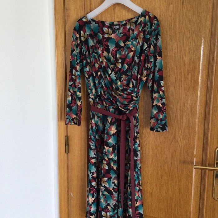 Vestido novo senhora 50% OFF