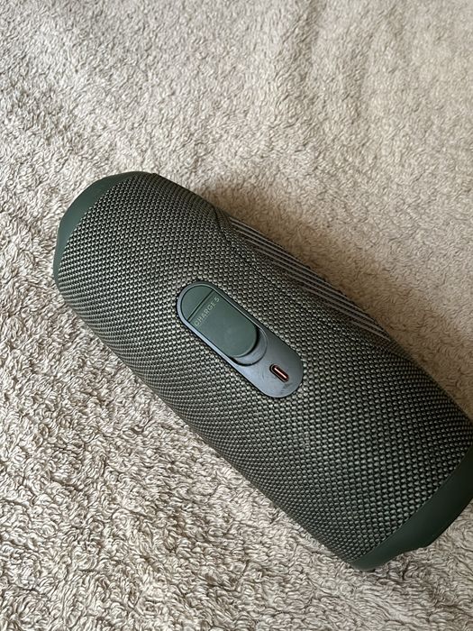 JBL Charge 5 (Green)