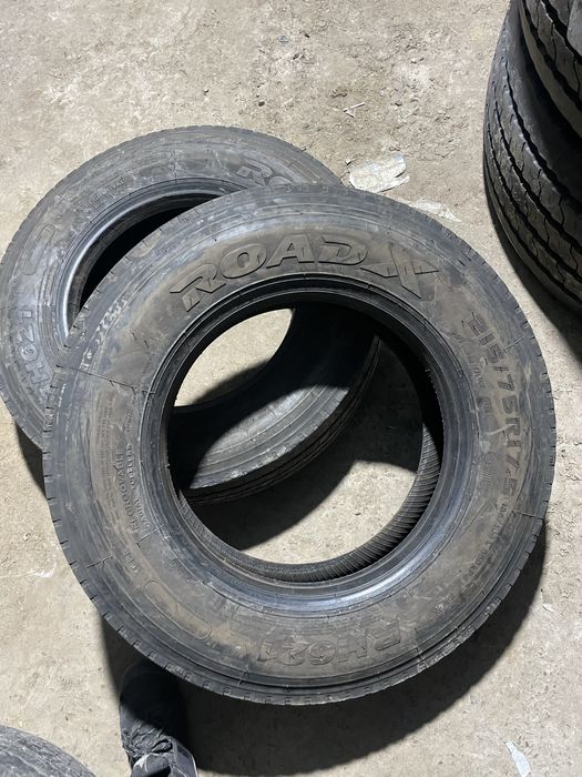 Шина, резина 215 75 17.5