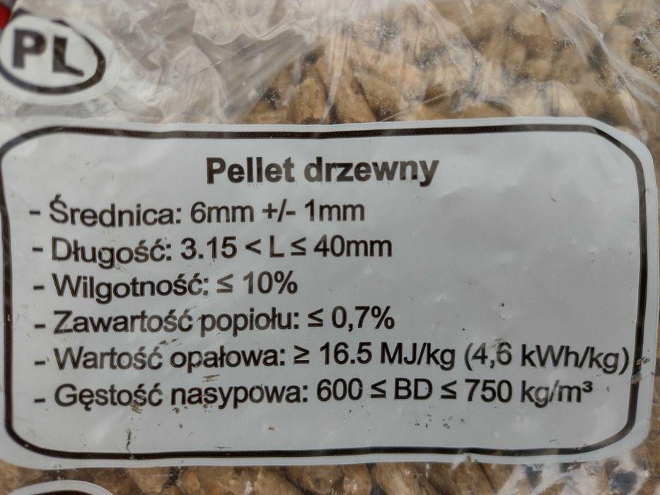 Pellet Pelet drzewny Olczyk 6mm - 2320 zł /tona - 2436 zł/paleta