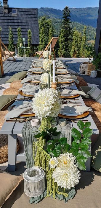 Wynajem namiotu, mebli, zastawy, obrusów, serwet, ścianki, dekoracje