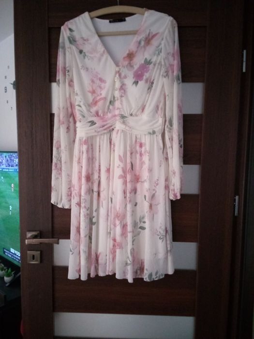 Sukienka damska na komunię