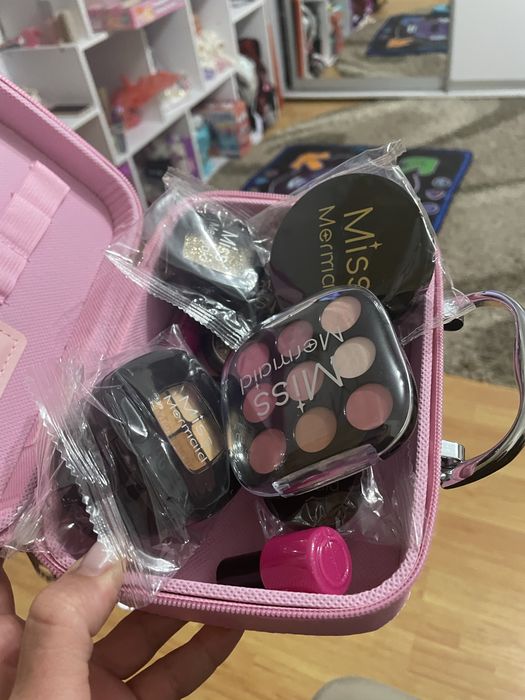 Косметика дитяча імітація