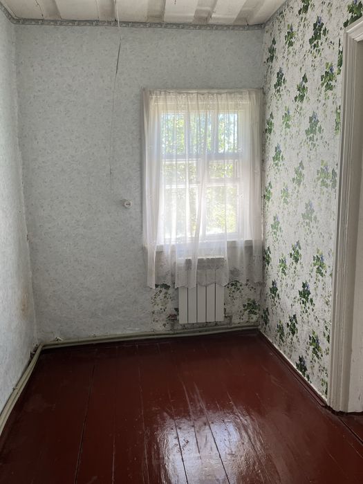 Продам будинок в центрі міста