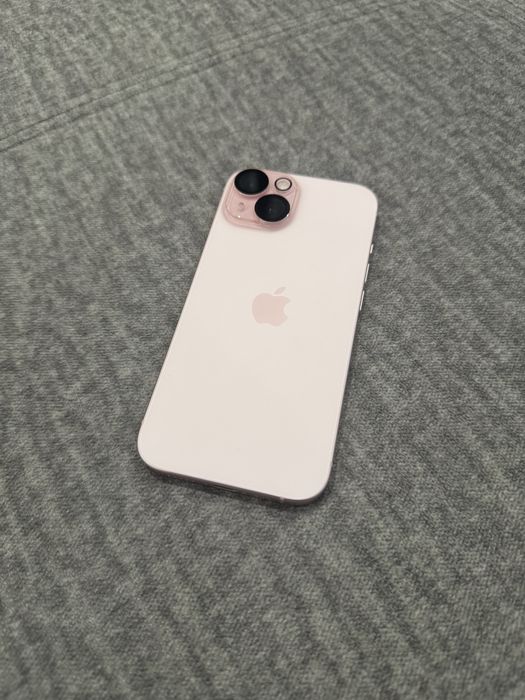 iPhone 15 128gb Pink Icloud Lock (На запчасти)