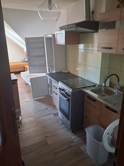Kawalerka i Pokój na wynajem - Widok 6