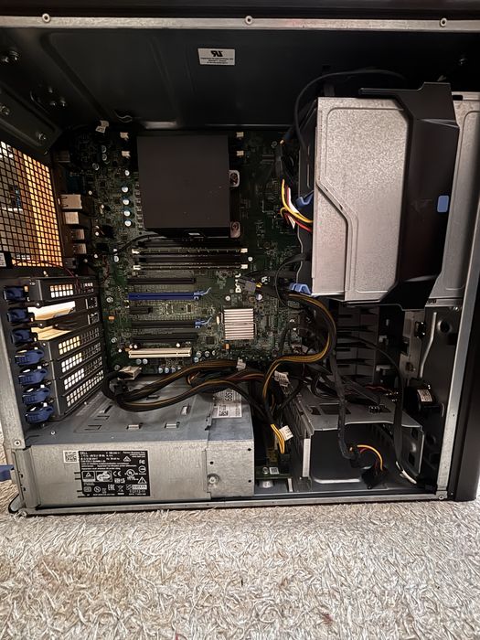 Desktop Dell workstation