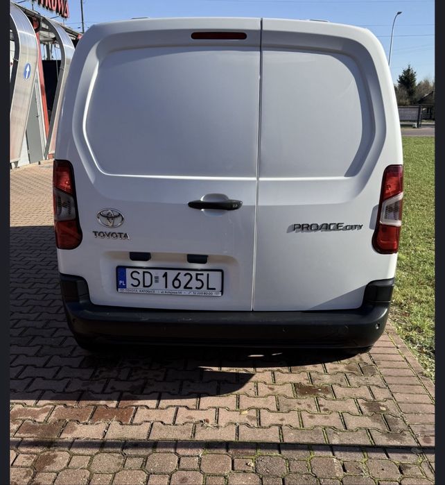 Toyota Proace City 1,5 D4D 100 km FV 23% VAT  SALON PL rezerwacja