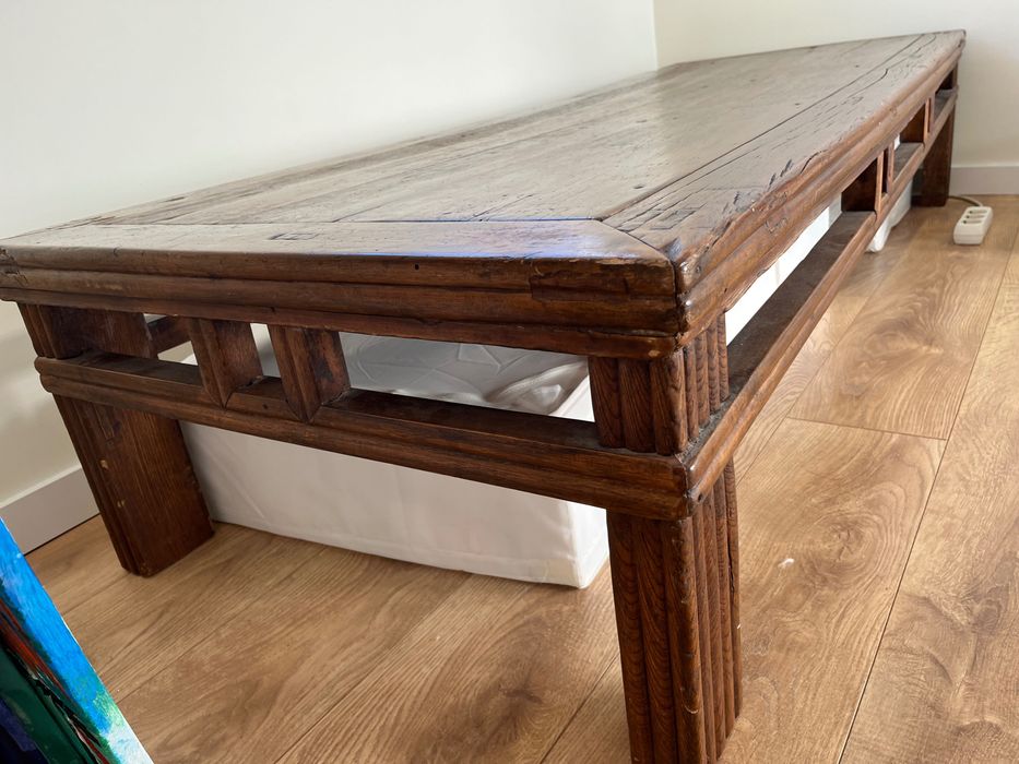 Movel mesa centro chinesa (antiga cama)