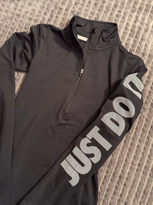 Спортивная кофта Nike