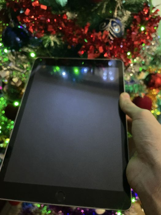 iPad 8 (2020) 10.2" 32 ГБ Wi-Fi