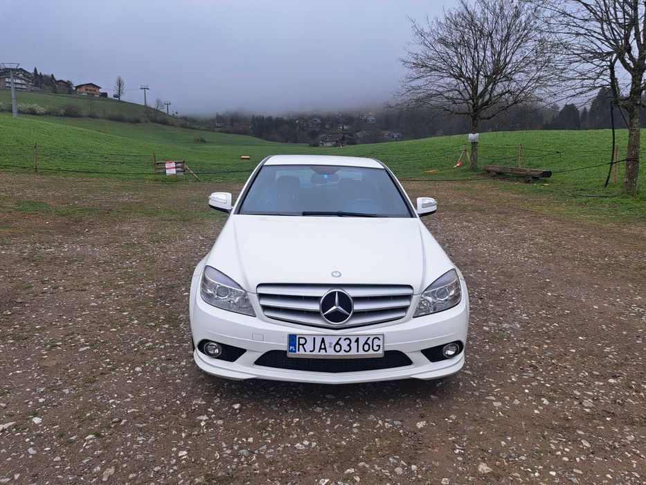 Mercedes W 204 c klasa