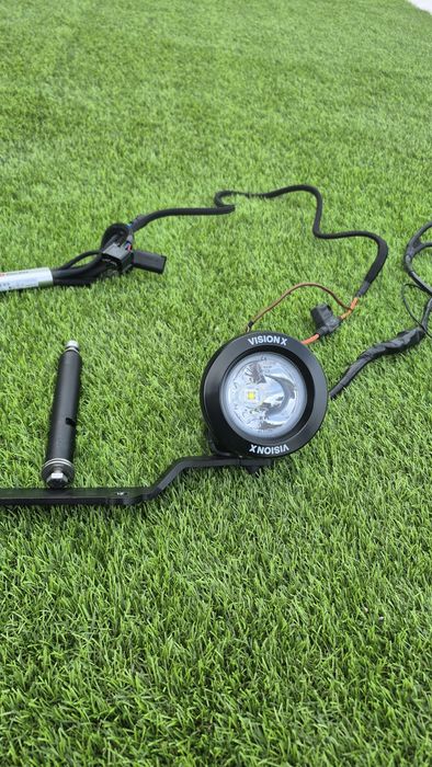 Faróis visionX Halo + suportes Bwm Gsa 1200/1250 + módulo Hez ezCan p/ 1250