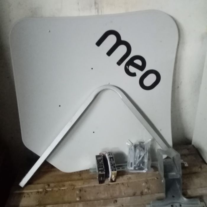 Material para sintonizar satélite