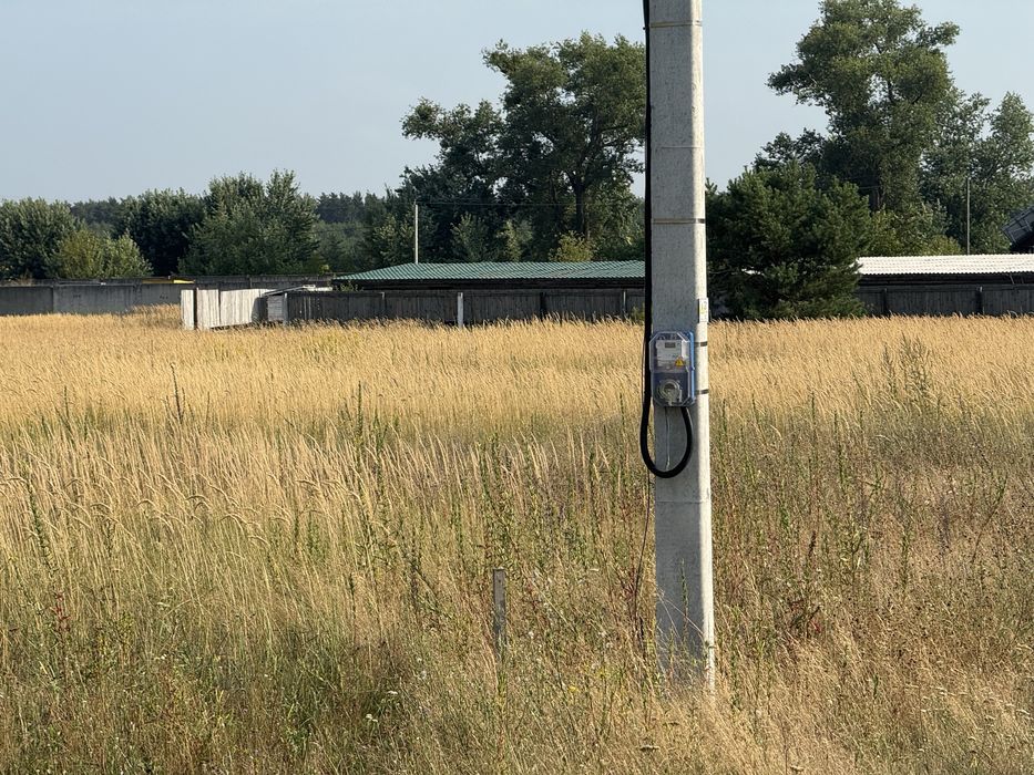Продам ділянку під житлову забудову  5 соток, с. Рожівка, світло підключено 15 кВт та інтернет,7000$,власник!