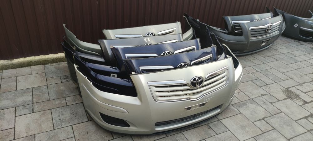 Бампер передний комплект Toyota Avensis T25 2003-2009
