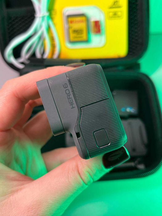 Екшн-камера GoPro Hero 6 з картою пам'яті