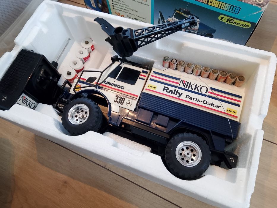 Mercedes unimog 4wd nikko 1/16