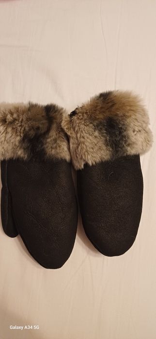 Rękawiczki   skórzane  mięciutkie    4  -7 lat.  16cm dł