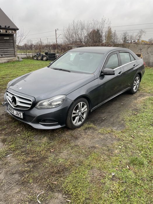 Запчастини мерседес Е-класу w212 рест