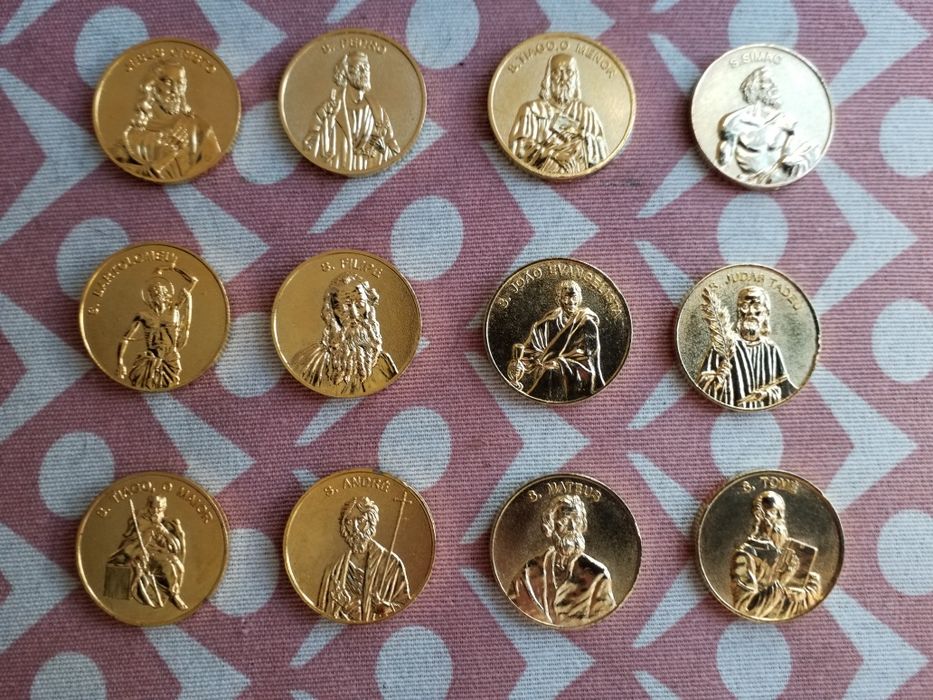 MEDALHAS PAPAS -Apenas 20€