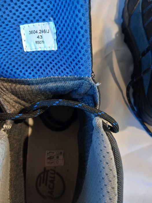 Buty trekkingowe wysokie 43 28cm Jacalu