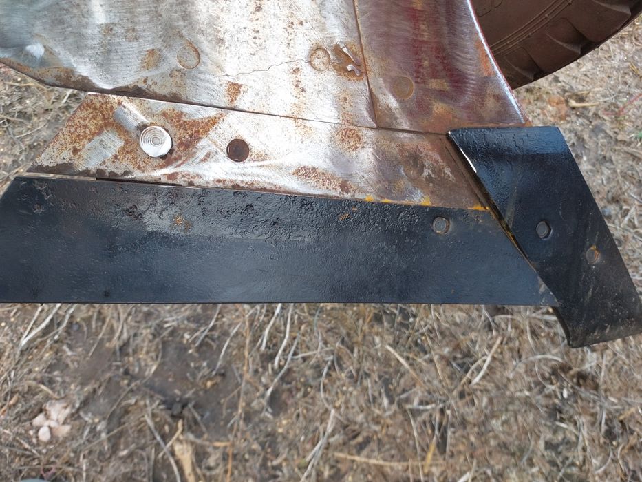 Плуг оборотний SKJOLD MARKANT VP