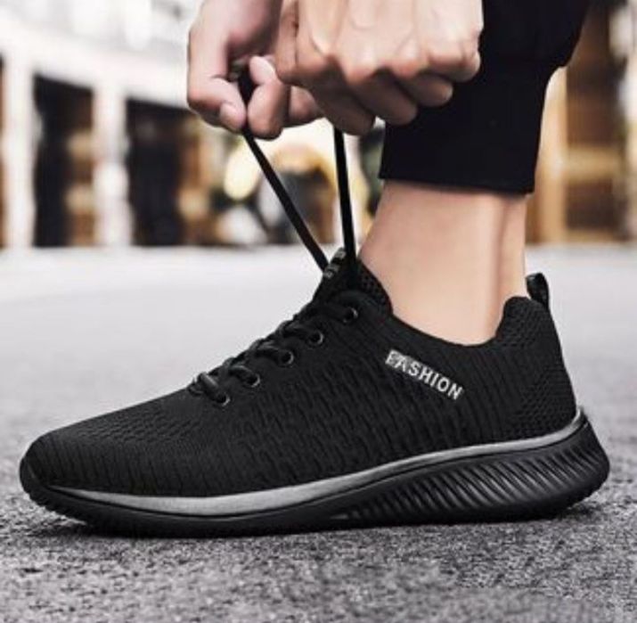 Кросівки на кожен день