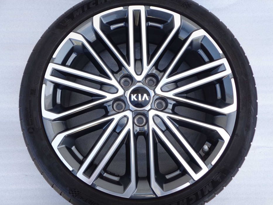 Koła FELGI 18 KIA ProCeed Pro Cee'd 5x114,3 opony letnie 225/40/18 oryginalne czujniki