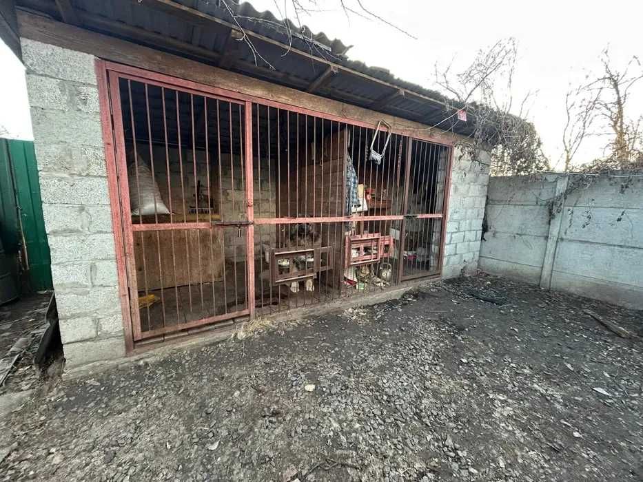 Продаж будинку на Сухоярській