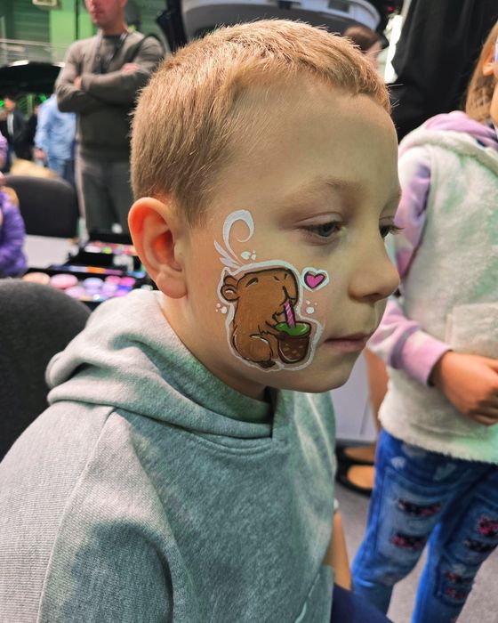 Face Painting by Emi - Malowanie twarzy, malowanie buziek, tatuaże brokatowe i airbrush