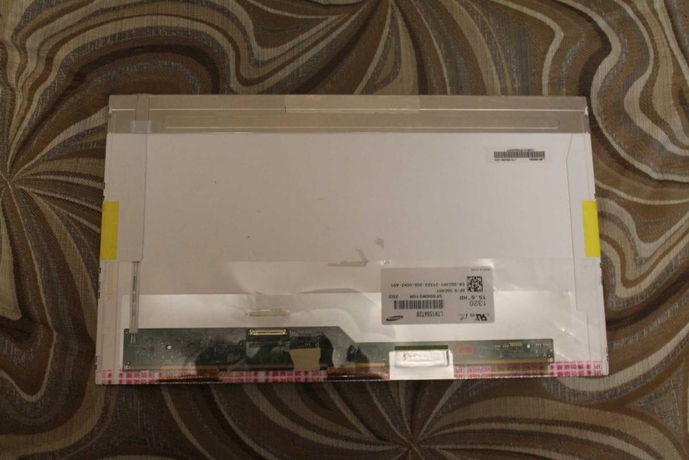 Матрица 15,6 Samsung (LTN156AT28)Оригинал.