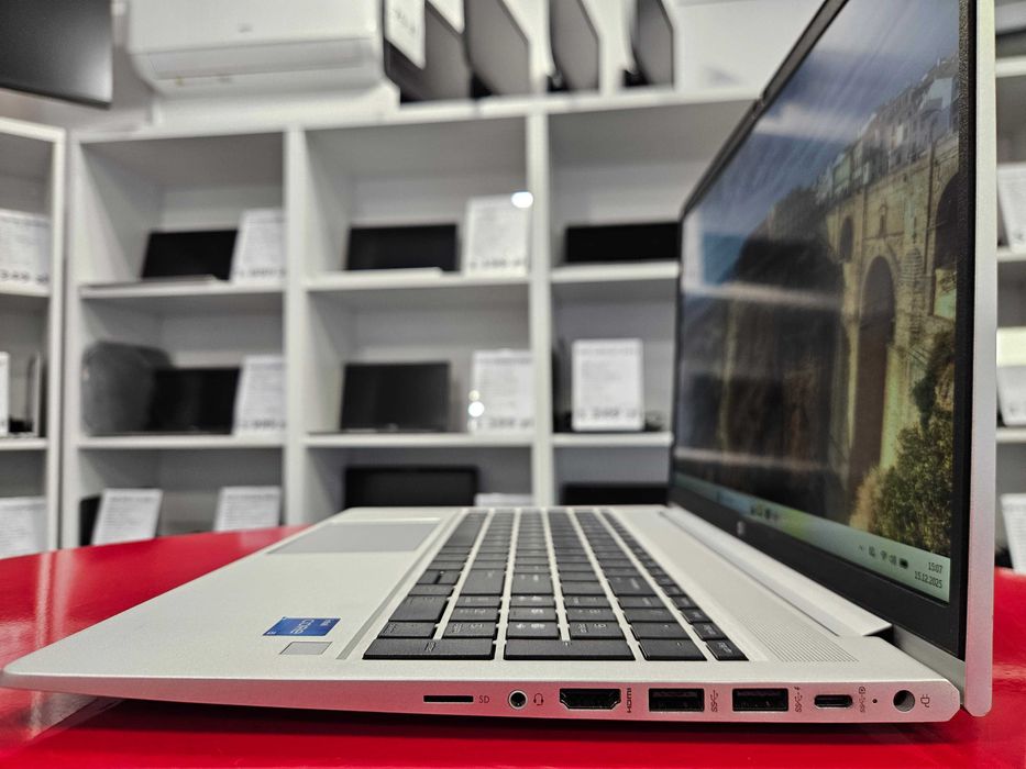HP EliteBook 450 G8 15" i5 16GB 512SSD Iris XE FHD Faktura Gwarancja