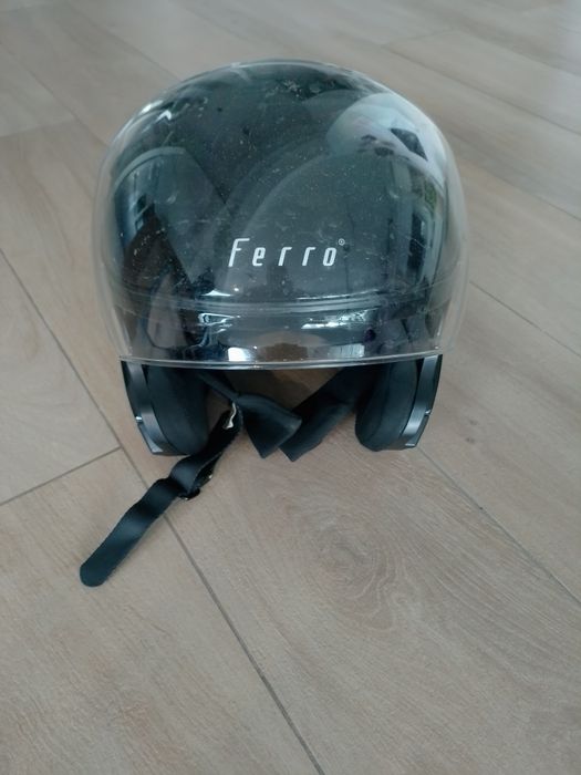 Na sprzedaż kask