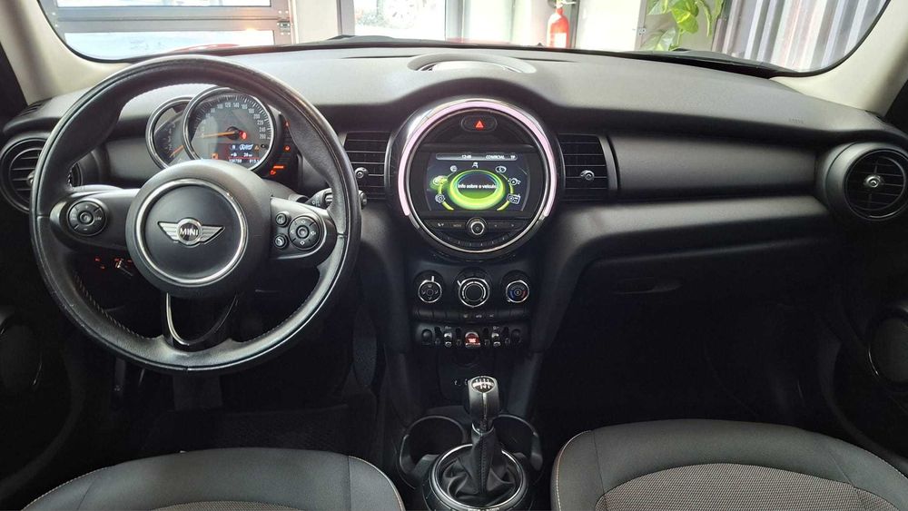 MINI ONE JOHN COOPER WORKS