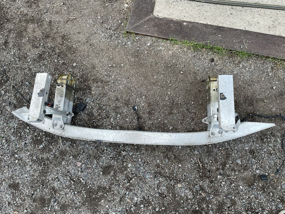 Передняя панель (Телевизор) BMW 5 F10 /F11