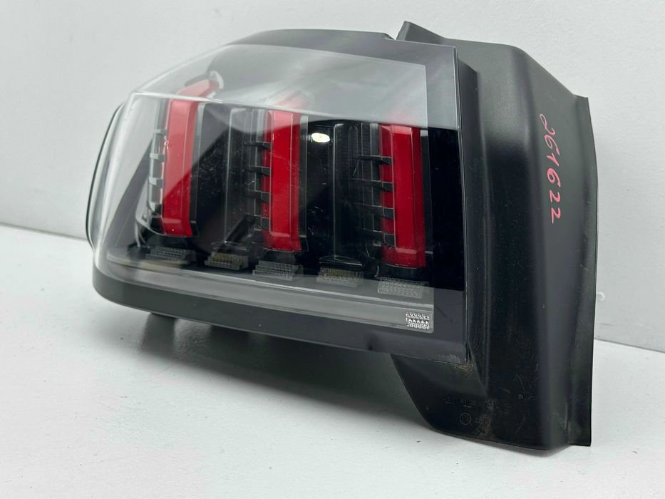Farolim Esquerdo (LED) - Peugeot 208 II