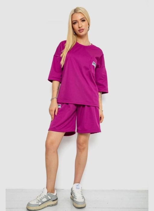 Костюм жіночий літній