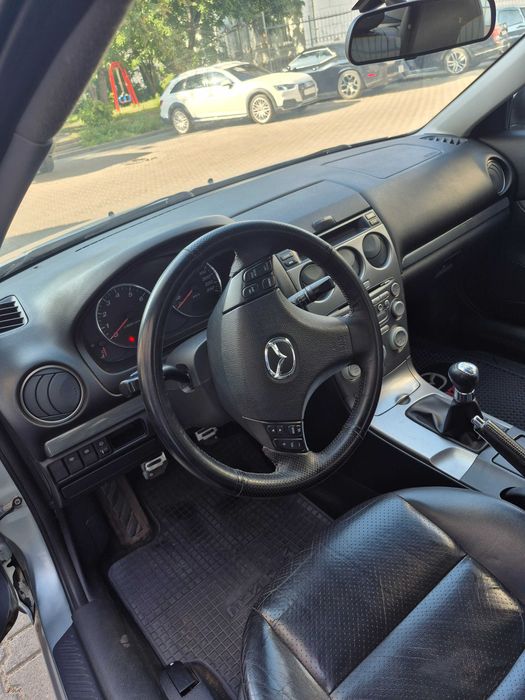 Авто Mazda 6 GG 2004