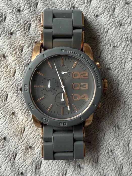годинник наручний Diesel