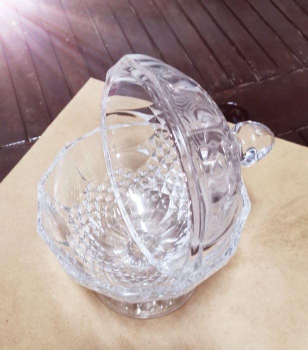 Bomboneira de cristal