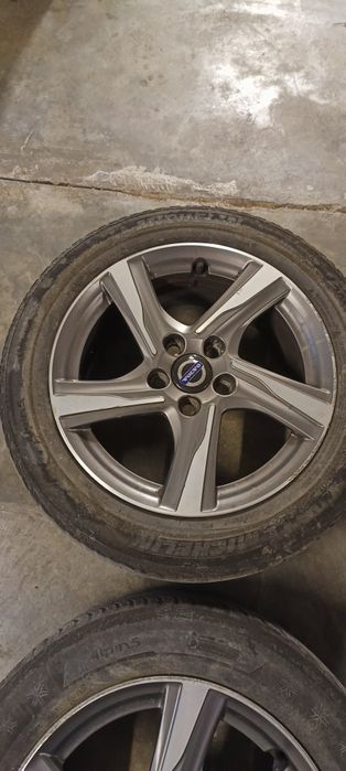 Jantes Volvo R-Design 16 polegadas