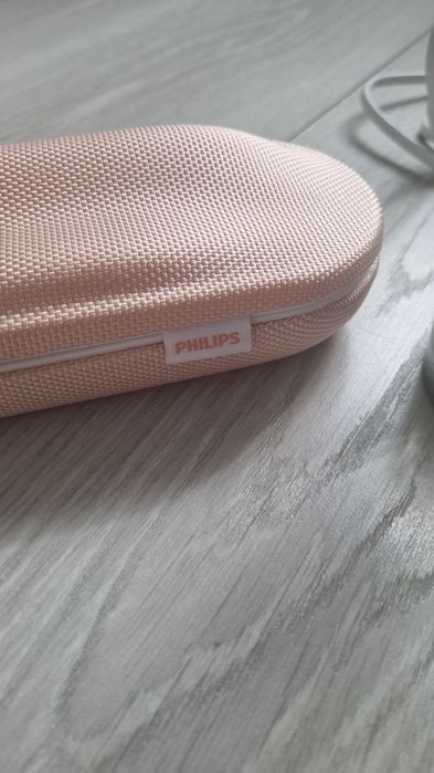 Zestaw ładowarka do szczoteczka Philips Sonicare stacjonarna podróżna etui