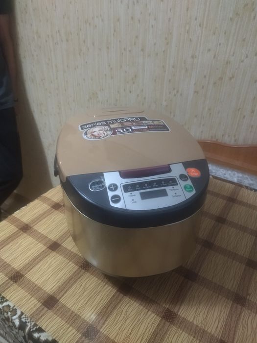 Продам Мультиварка