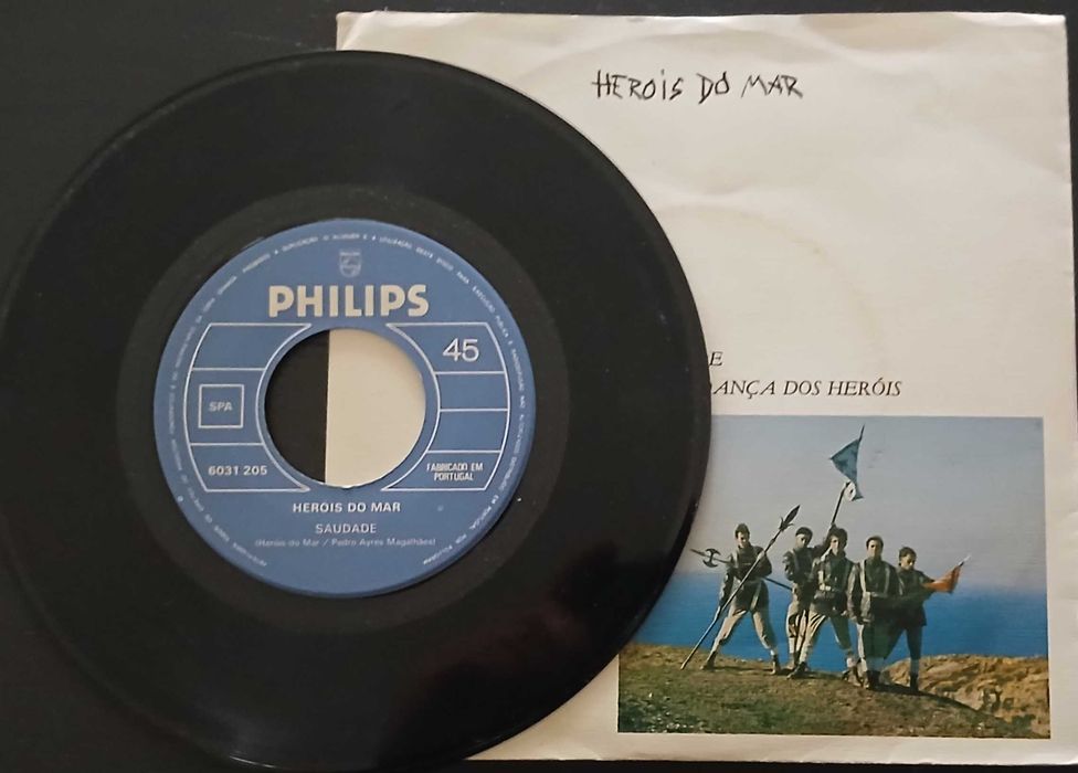 Herois Do Mar - Saudade / Brava Dança Dos Heróis (Vinil 7")