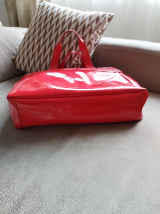 Mala de mão vermelha Armani Jeans