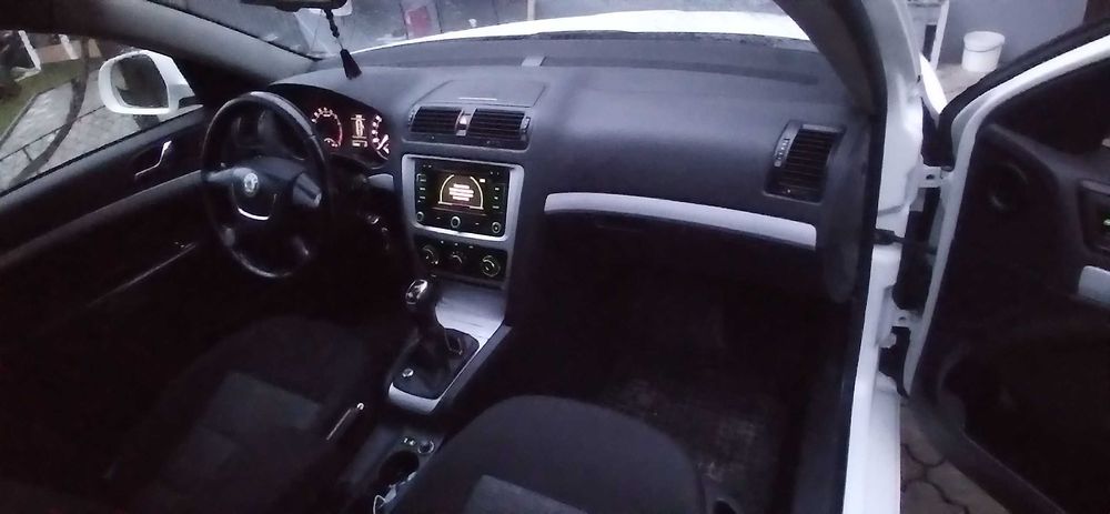 продам шкода октавия